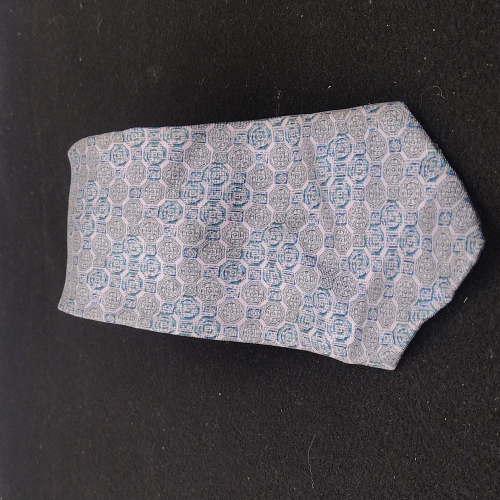 Guy Laroche - image 1